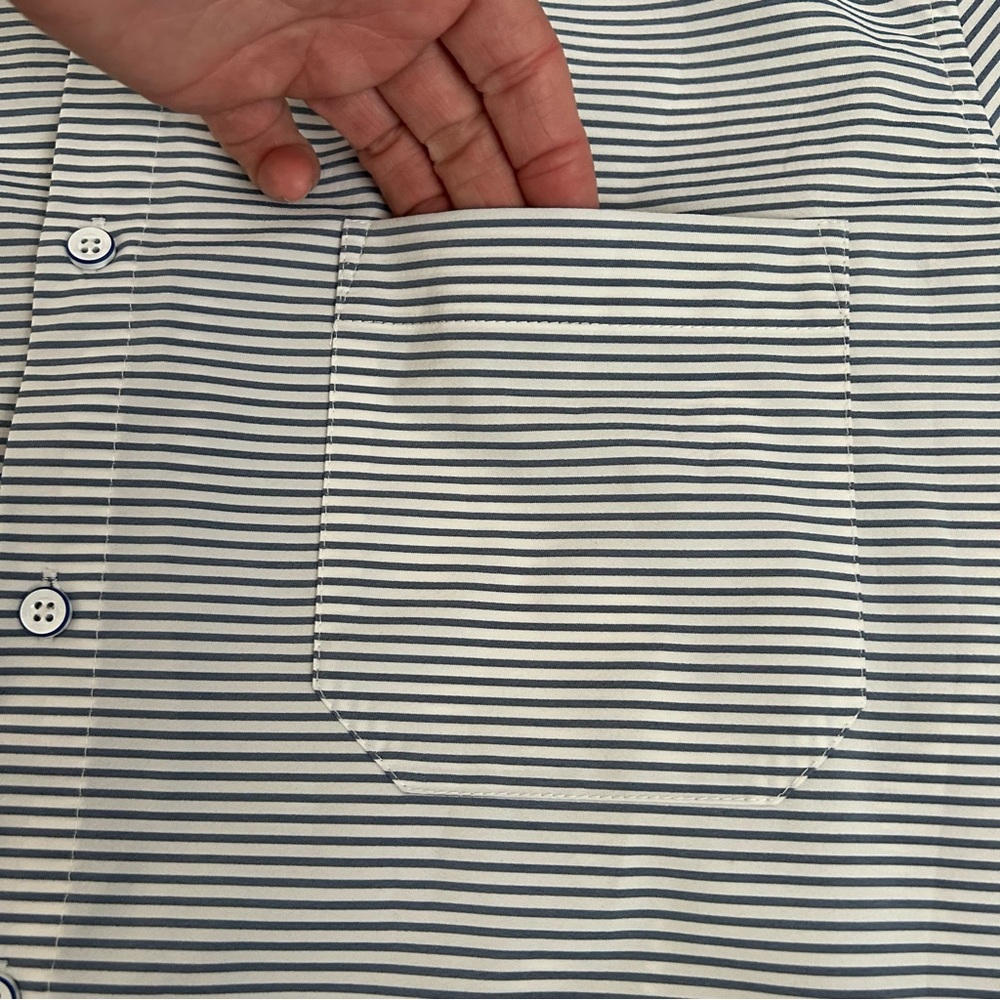 Mizzen+Main Blue and White Striped Casual Button Down Shirt - Picture 7 of 14